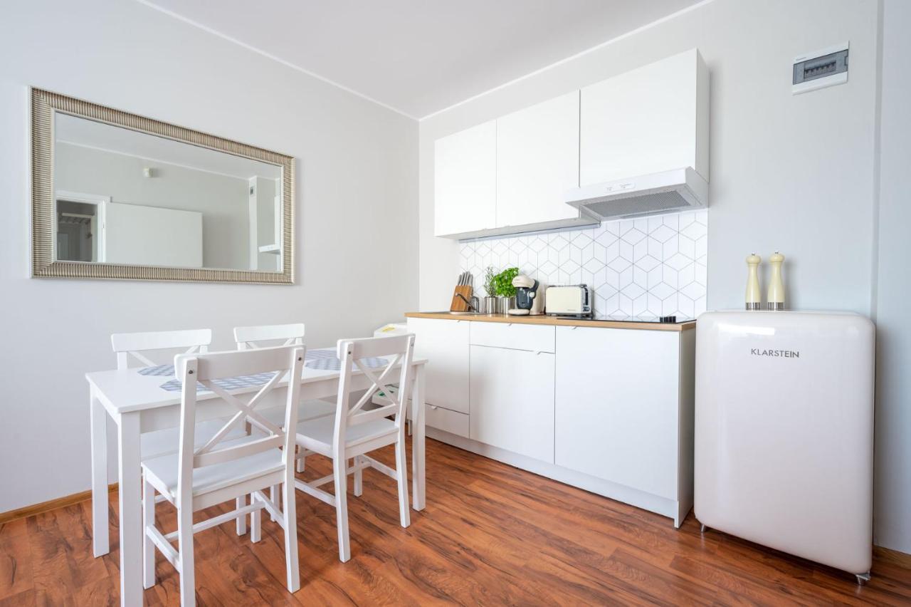Seaesta Darlowo - Komfortowe Pokoje I Apartamenty Exterior foto
