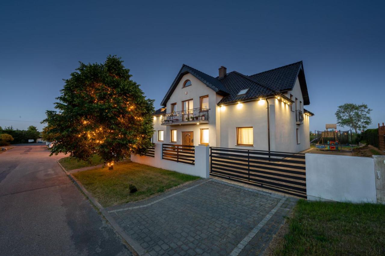 Seaesta Darlowo - Komfortowe Pokoje I Apartamenty Exterior foto